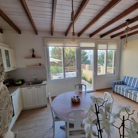Garden Ferienhaus Ermoupoli